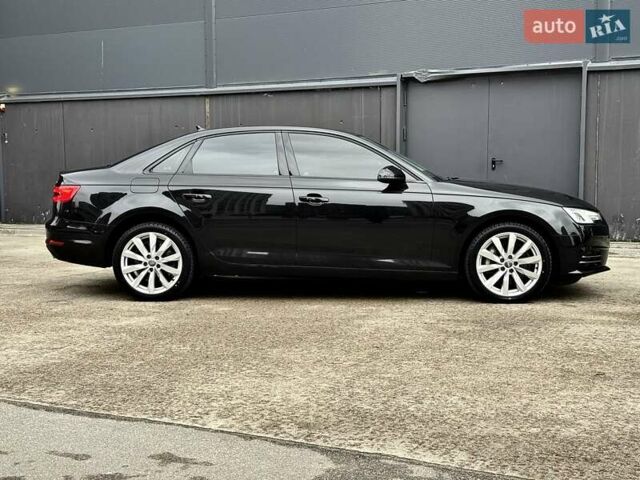 Черный Ауди А4, объемом двигателя 2 л и пробегом 209 тыс. км за 16950 $, фото 3 на Automoto.ua
