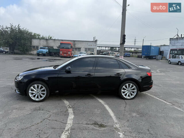 Черный Ауди А4, объемом двигателя 2 л и пробегом 202 тыс. км за 16500 $, фото 5 на Automoto.ua