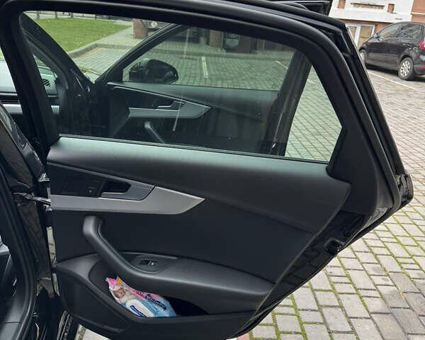 Чорний Ауді А4, об'ємом двигуна 1.98 л та пробігом 144 тис. км за 21000 $, фото 18 на Automoto.ua