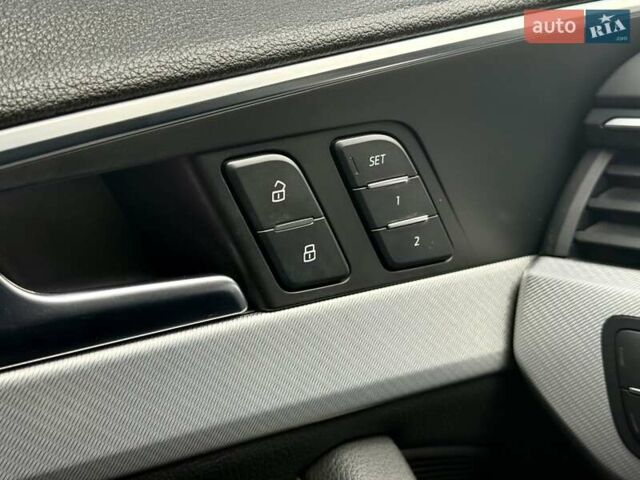 Чорний Ауді А4, об'ємом двигуна 1.98 л та пробігом 158 тис. км за 19500 $, фото 26 на Automoto.ua