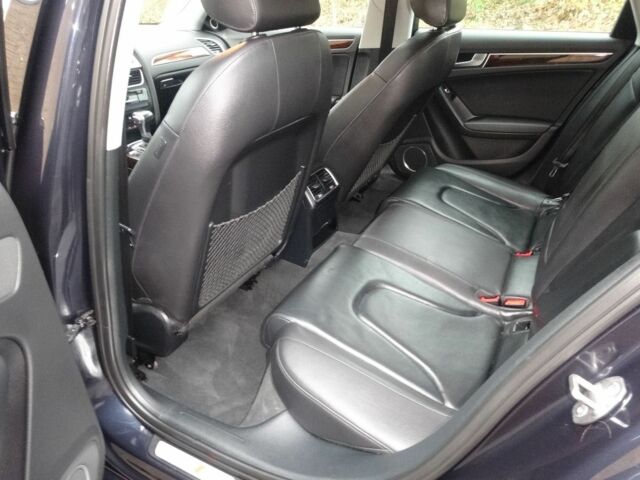 Черный Ауди А4, объемом двигателя 2 л и пробегом 80 тыс. км за 13500 $, фото 13 на Automoto.ua