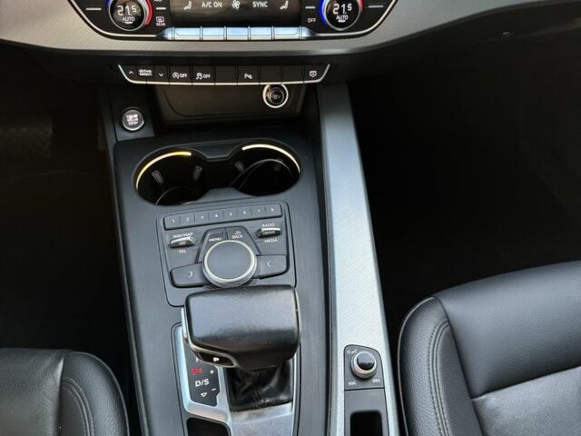 Черный Ауди А4, объемом двигателя 2 л и пробегом 226 тыс. км за 15700 $, фото 19 на Automoto.ua