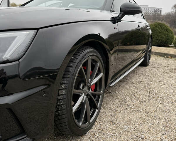 Черный Ауди А4, объемом двигателя 1.98 л и пробегом 126 тыс. км за 21000 $, фото 26 на Automoto.ua