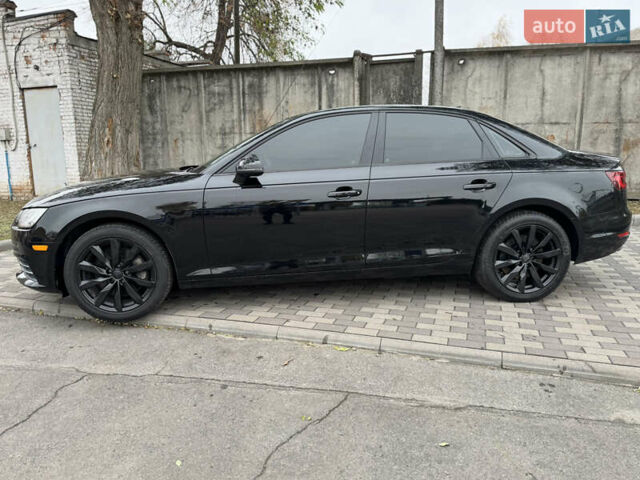Черный Ауди А4, объемом двигателя 2 л и пробегом 175 тыс. км за 15500 $, фото 8 на Automoto.ua