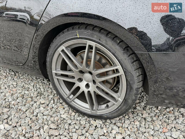 Чорний Ауді А4, об'ємом двигуна 0 л та пробігом 264 тис. км за 15900 $, фото 12 на Automoto.ua
