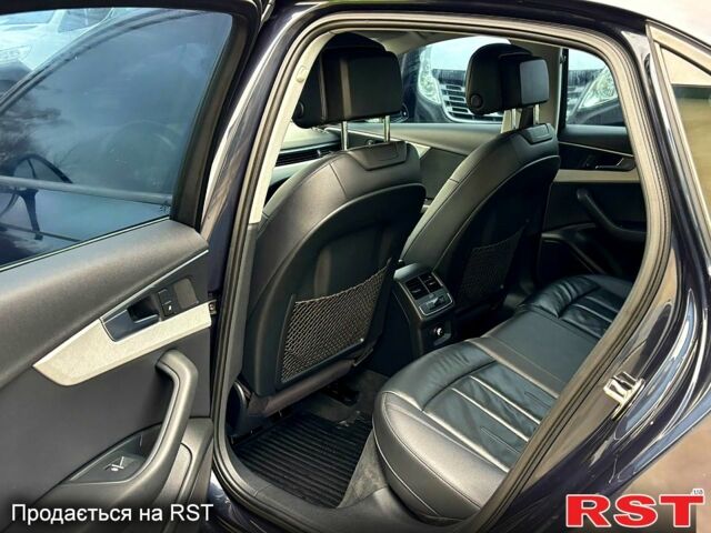 Черный Ауди А4, объемом двигателя 2 л и пробегом 189 тыс. км за 16500 $, фото 8 на Automoto.ua