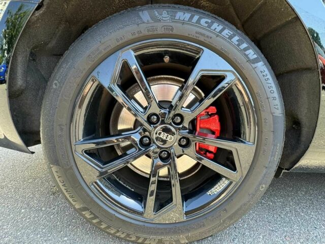 Черный Ауди А4, объемом двигателя 1.4 л и пробегом 106 тыс. км за 20999 $, фото 9 на Automoto.ua