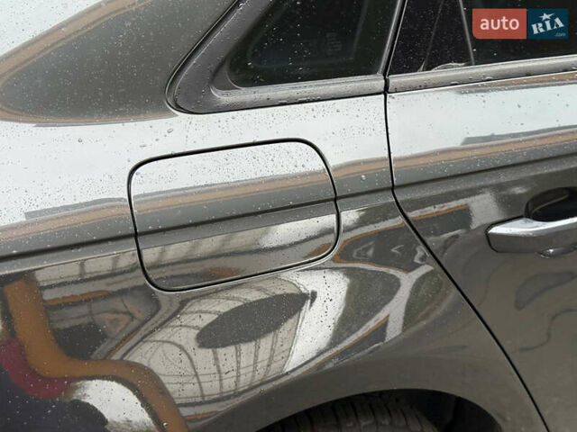 Черный Ауди А4, объемом двигателя 2 л и пробегом 260 тыс. км за 15299 $, фото 26 на Automoto.ua