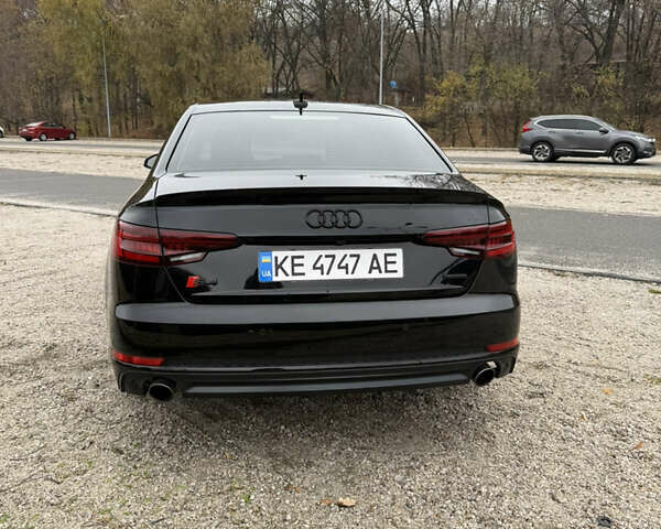 Черный Ауди А4, объемом двигателя 1.98 л и пробегом 126 тыс. км за 21000 $, фото 10 на Automoto.ua