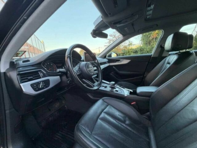 Чорний Ауді А4, об'ємом двигуна 2 л та пробігом 69 тис. км за 8000 $, фото 7 на Automoto.ua