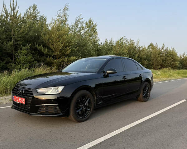 Черный Ауди А4, объемом двигателя 2 л и пробегом 230 тыс. км за 14999 $, фото 3 на Automoto.ua