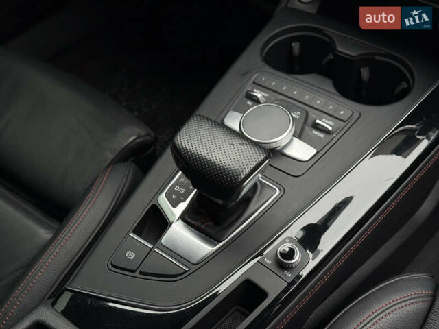 Черный Ауди А4, объемом двигателя 2 л и пробегом 88 тыс. км за 23999 $, фото 10 на Automoto.ua