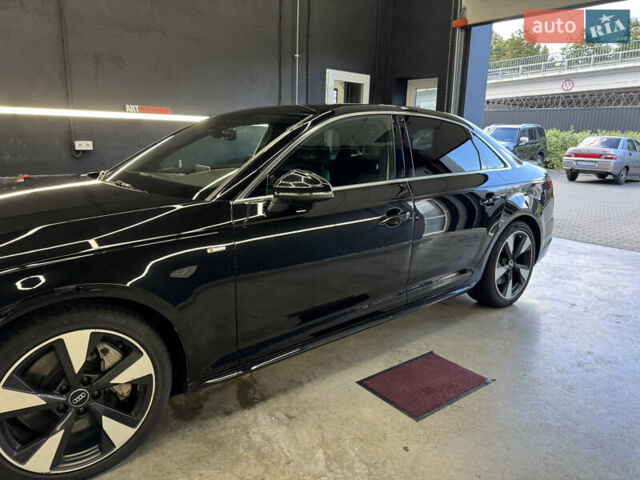 Черный Ауди А4, объемом двигателя 1.98 л и пробегом 150 тыс. км за 26500 $, фото 2 на Automoto.ua