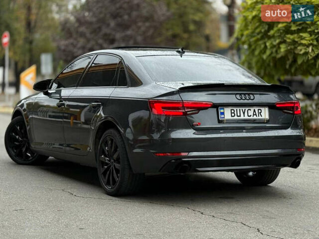 Черный Ауди А4, объемом двигателя 2 л и пробегом 260 тыс. км за 15299 $, фото 2 на Automoto.ua