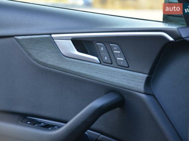 Черный Ауди А4, объемом двигателя 2 л и пробегом 169 тыс. км за 16950 $, фото 61 на Automoto.ua