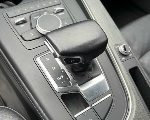 Черный Ауди А4, объемом двигателя 1.98 л и пробегом 61 тыс. км за 19850 $, фото 52 на Automoto.ua