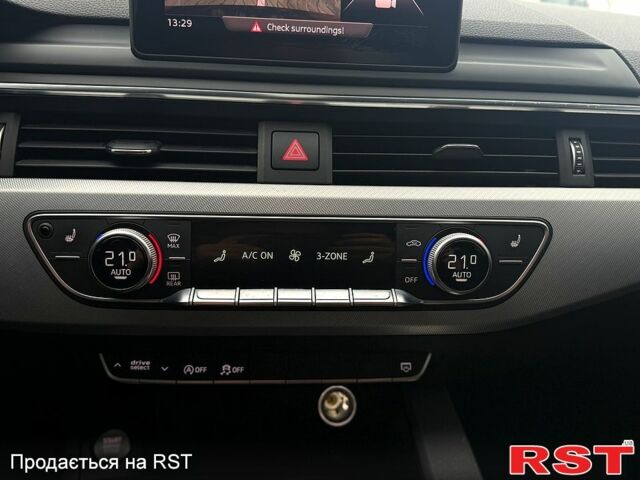 Черный Ауди А4, объемом двигателя 2 л и пробегом 180 тыс. км за 17900 $, фото 10 на Automoto.ua