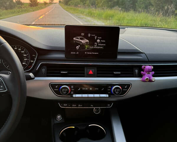 Черный Ауди А4, объемом двигателя 2 л и пробегом 230 тыс. км за 14999 $, фото 32 на Automoto.ua