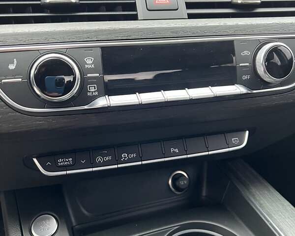 Черный Ауди А4, объемом двигателя 1.98 л и пробегом 61 тыс. км за 19850 $, фото 58 на Automoto.ua