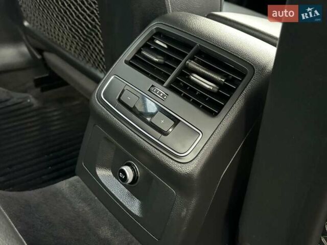 Черный Ауди А4, объемом двигателя 2 л и пробегом 189 тыс. км за 16500 $, фото 12 на Automoto.ua