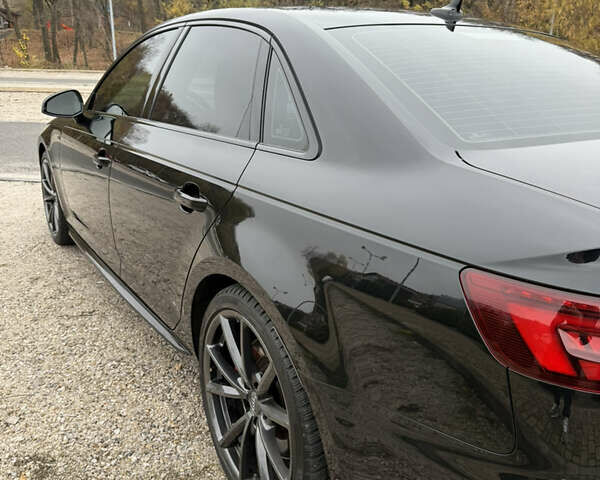 Черный Ауди А4, объемом двигателя 1.98 л и пробегом 126 тыс. км за 21000 $, фото 12 на Automoto.ua