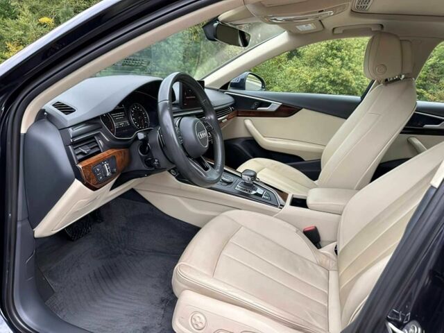 Черный Ауди А4, объемом двигателя 2 л и пробегом 55 тыс. км за 6000 $, фото 7 на Automoto.ua