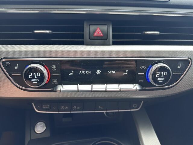 Черный Ауди А4, объемом двигателя 2 л и пробегом 212 тыс. км за 15999 $, фото 21 на Automoto.ua