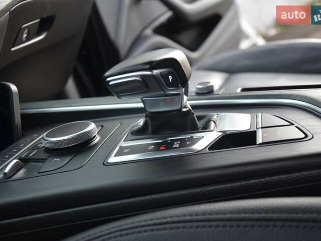 Черный Ауди А4, объемом двигателя 2 л и пробегом 169 тыс. км за 16150 $, фото 39 на Automoto.ua