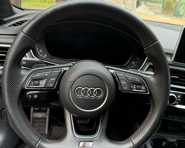 Черный Ауди А4, объемом двигателя 1.98 л и пробегом 125 тыс. км за 22000 $, фото 8 на Automoto.ua