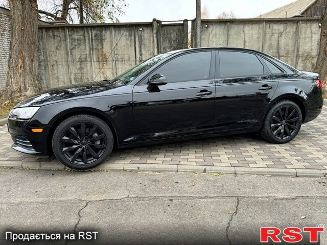 Черный Ауди А4, объемом двигателя 2 л и пробегом 175 тыс. км за 15500 $, фото 2 на Automoto.ua