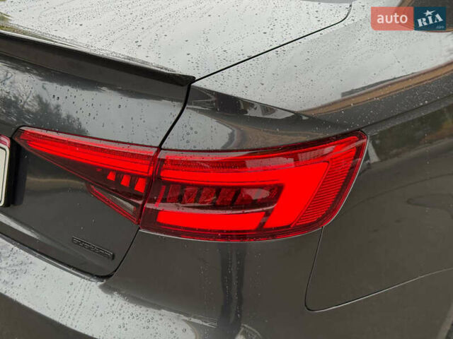 Черный Ауди А4, объемом двигателя 2 л и пробегом 260 тыс. км за 15299 $, фото 25 на Automoto.ua