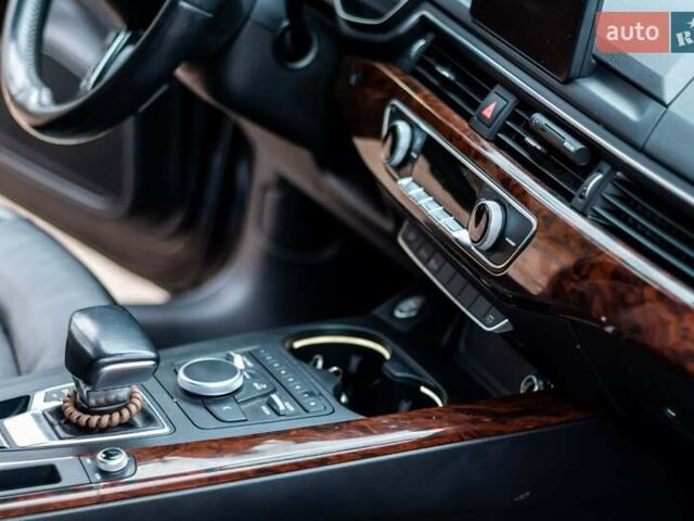 Черный Ауди А4, объемом двигателя 1.98 л и пробегом 140 тыс. км за 19300 $, фото 14 на Automoto.ua