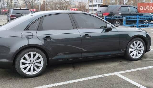 Черный Ауди А4, объемом двигателя 2 л и пробегом 166 тыс. км за 17200 $, фото 26 на Automoto.ua