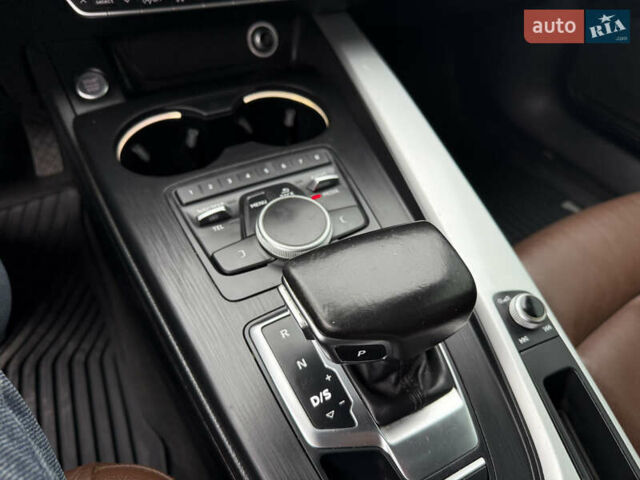 Чорний Ауді А4, об'ємом двигуна 0 л та пробігом 264 тис. км за 15900 $, фото 27 на Automoto.ua