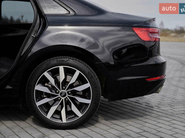 Черный Ауди А4, объемом двигателя 1.98 л и пробегом 123 тыс. км за 18000 $, фото 13 на Automoto.ua