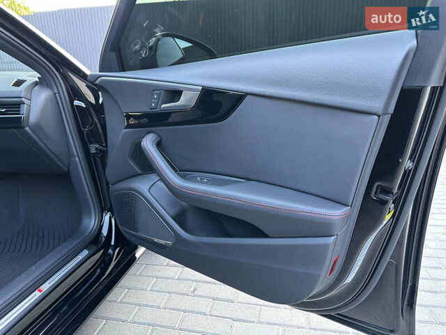 Черный Ауди А4, объемом двигателя 1.98 л и пробегом 137 тыс. км за 24500 $, фото 45 на Automoto.ua