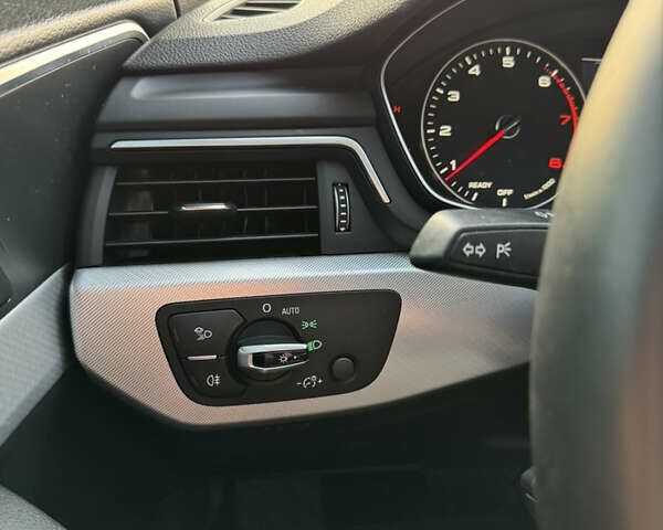 Черный Ауди А4, объемом двигателя 2 л и пробегом 230 тыс. км за 14999 $, фото 30 на Automoto.ua