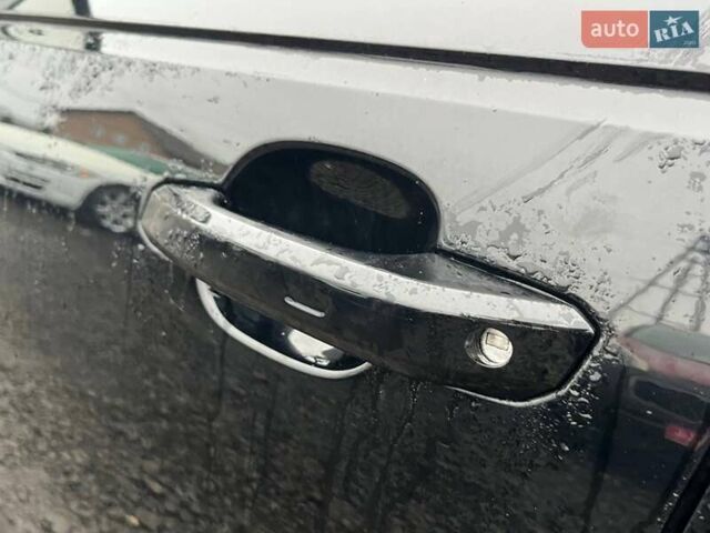 Чорний Ауді А4, об'ємом двигуна 1.98 л та пробігом 213 тис. км за 13900 $, фото 12 на Automoto.ua