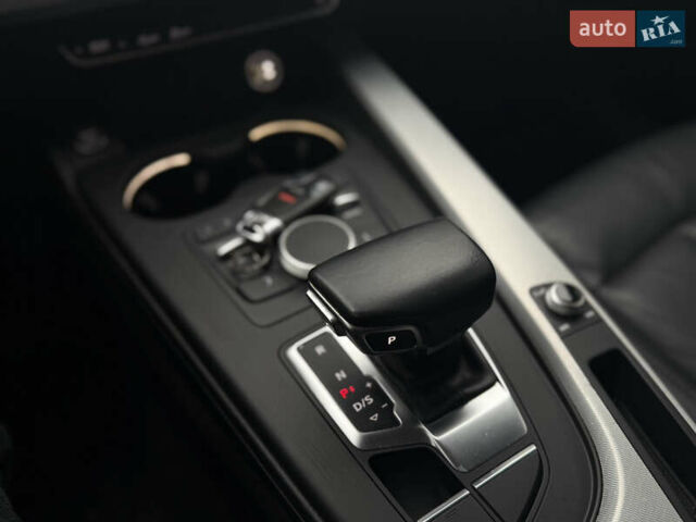 Черный Ауди А4, объемом двигателя 2 л и пробегом 188 тыс. км за 16700 $, фото 18 на Automoto.ua