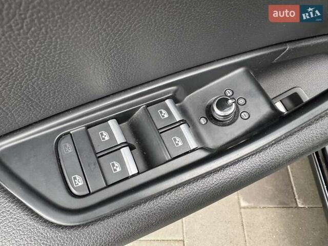 Чорний Ауді А4, об'ємом двигуна 1.98 л та пробігом 198 тис. км за 15900 $, фото 17 на Automoto.ua