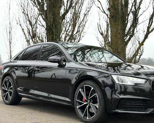 Черный Ауди А4, объемом двигателя 1.98 л и пробегом 132 тыс. км за 17500 $, фото 3 на Automoto.ua