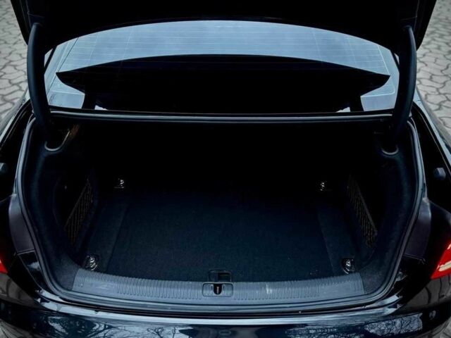 Черный Ауди А4, объемом двигателя 2 л и пробегом 100 тыс. км за 12200 $, фото 13 на Automoto.ua