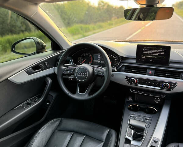 Черный Ауди А4, объемом двигателя 2 л и пробегом 230 тыс. км за 14999 $, фото 16 на Automoto.ua