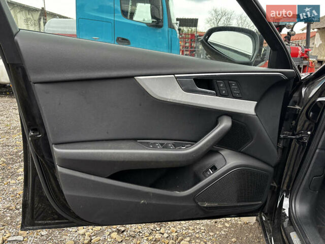 Черный Ауди А4, объемом двигателя 2 л и пробегом 193 тыс. км за 9000 $, фото 9 на Automoto.ua