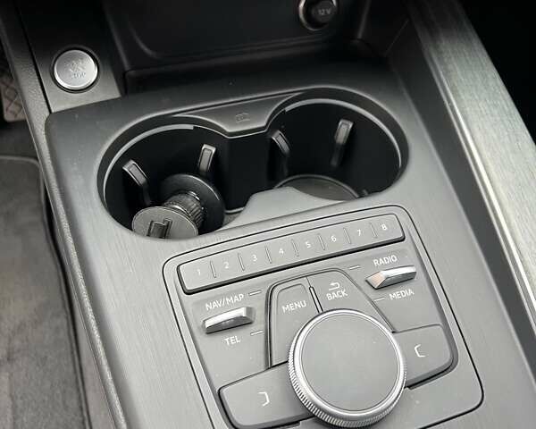 Черный Ауди А4, объемом двигателя 1.98 л и пробегом 61 тыс. км за 19850 $, фото 55 на Automoto.ua