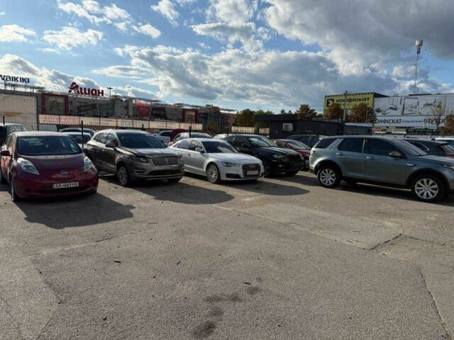 Ауди А4 2017 в Киеве на Automoto.ua Черный Ауди А4, объемом двигателя 2 л и пробегом 80 тыс. км за 13500 $, фото 10 на Automoto.ua