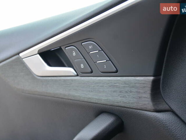 Черный Ауди А4, объемом двигателя 2 л и пробегом 169 тыс. км за 16150 $, фото 43 на Automoto.ua