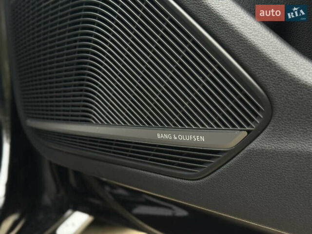 Черный Ауди А4, объемом двигателя 2 л и пробегом 88 тыс. км за 23999 $, фото 12 на Automoto.ua