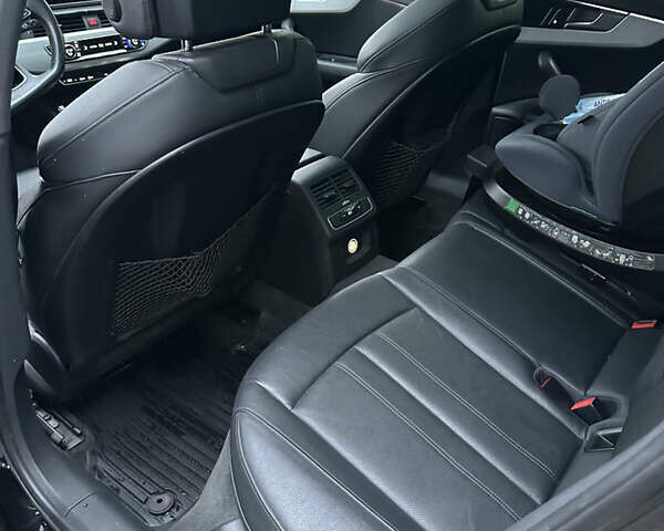 Черный Ауди А4, объемом двигателя 2 л и пробегом 195 тыс. км за 21999 $, фото 19 на Automoto.ua