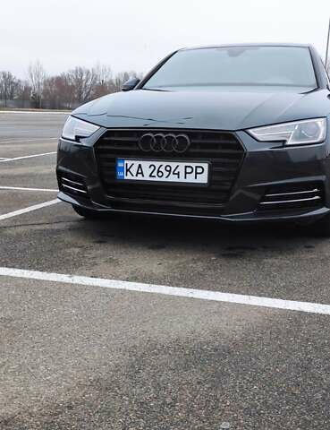 Черный Ауди А4, объемом двигателя 2 л и пробегом 166 тыс. км за 17200 $, фото 2 на Automoto.ua